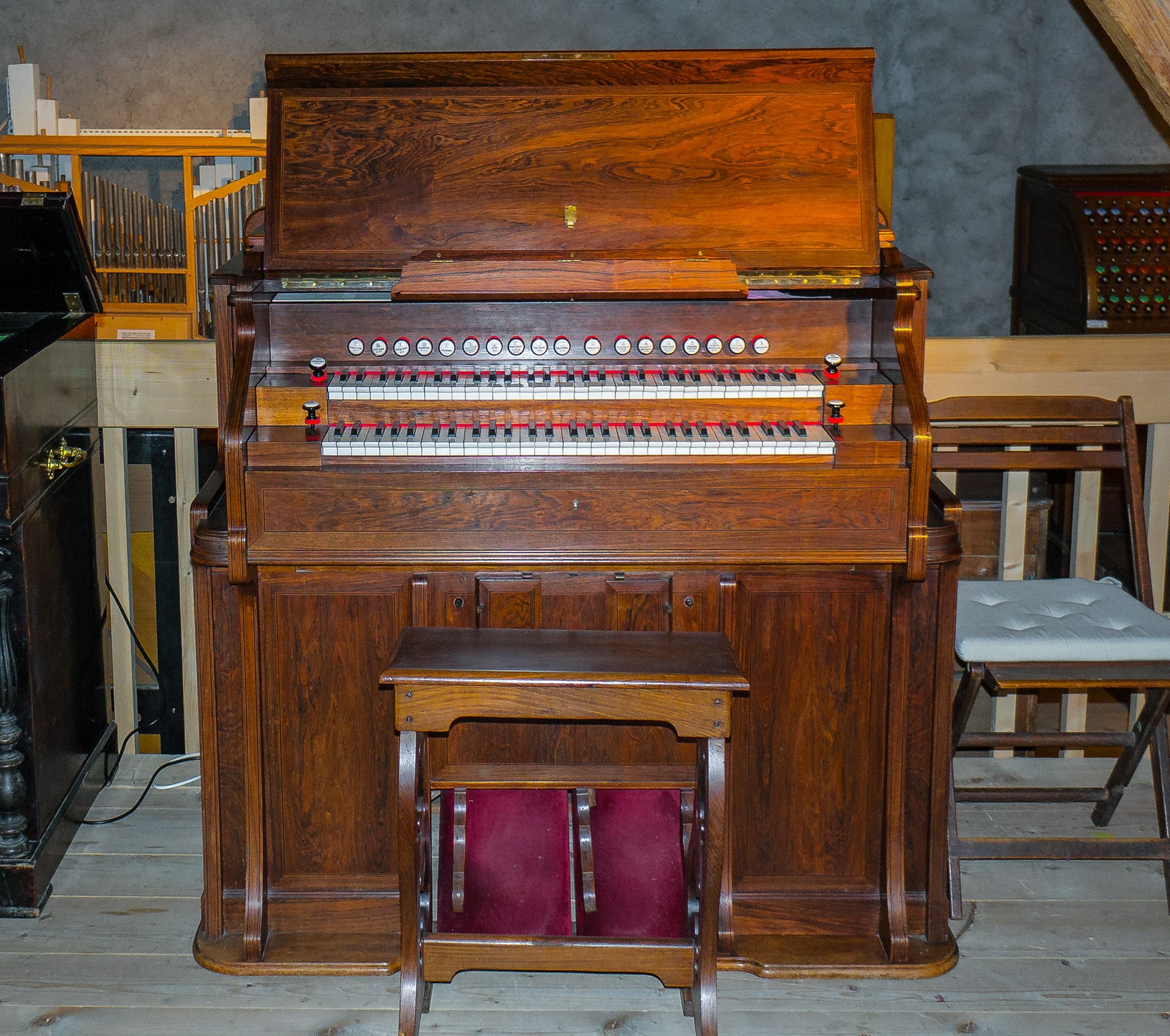 harmonium Mustel